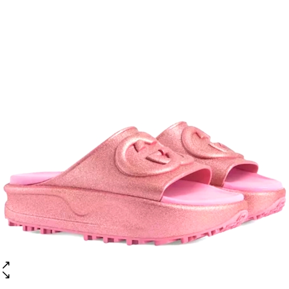Gucci - Picture 1 of 9